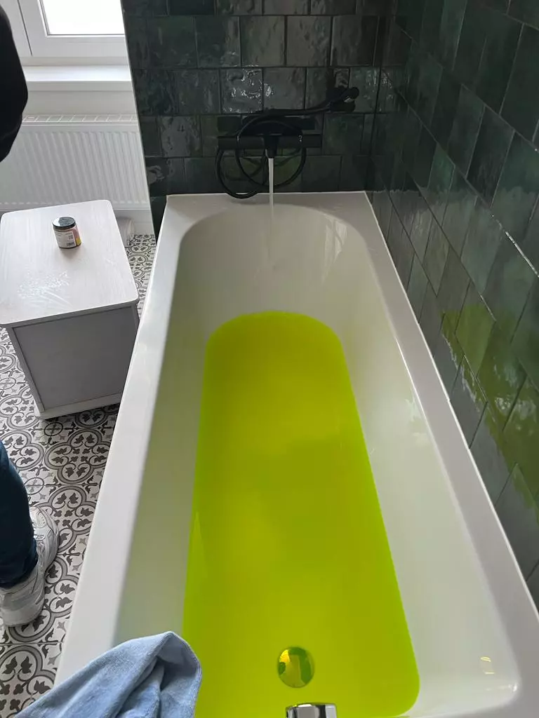 ﻿Hoe kies je de juiste specialist voor het opsporen van een lekkage in je badkamer?