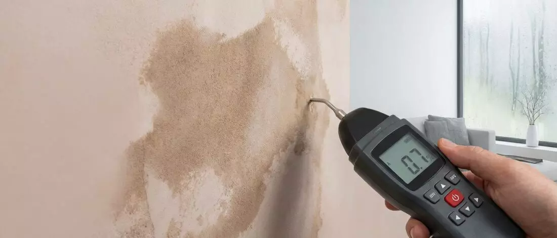 7 tips om gevel en spouwmuur lekkage beter te onderscheiden van condens
