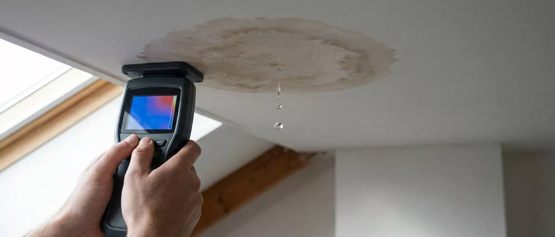 Dakkapel zijwang lekkage opsporen