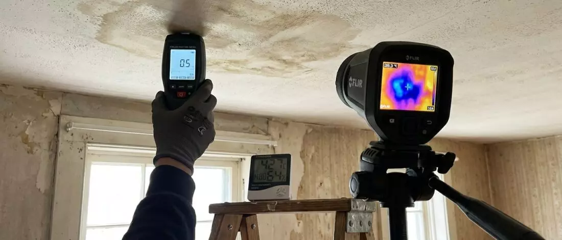 Meettechnieken bij plafondinspectie zonder hak en breekwerk