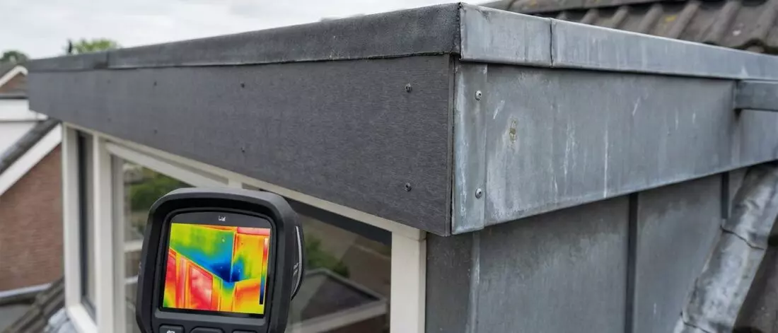 Wat is de dakkapel dakrand en waarom inspecteren zonder demonteren