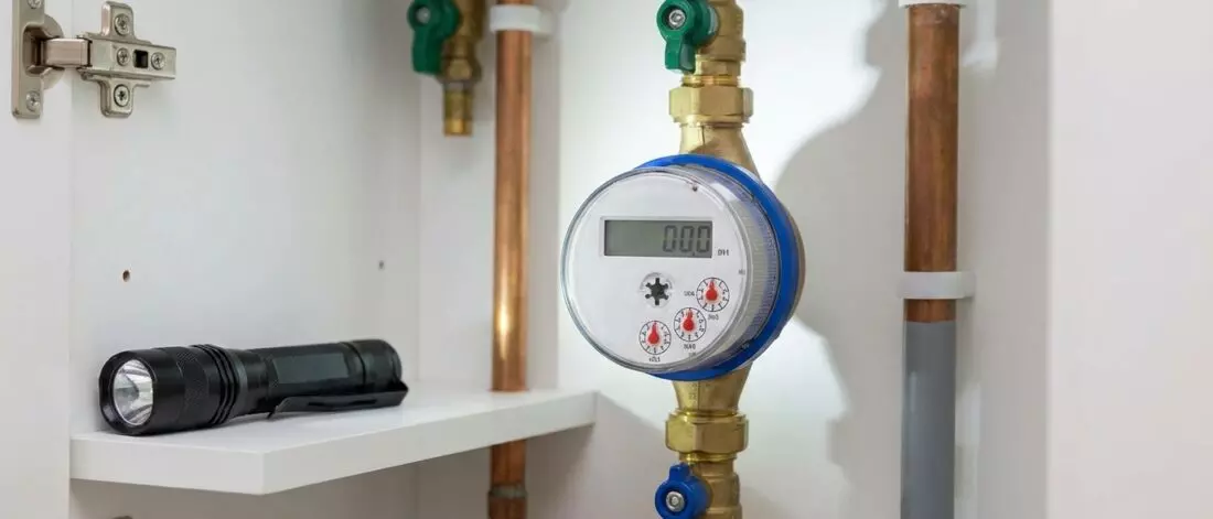 8 tips om waterleiding lekkage te vinden zonder onnodig hak en breekwerk