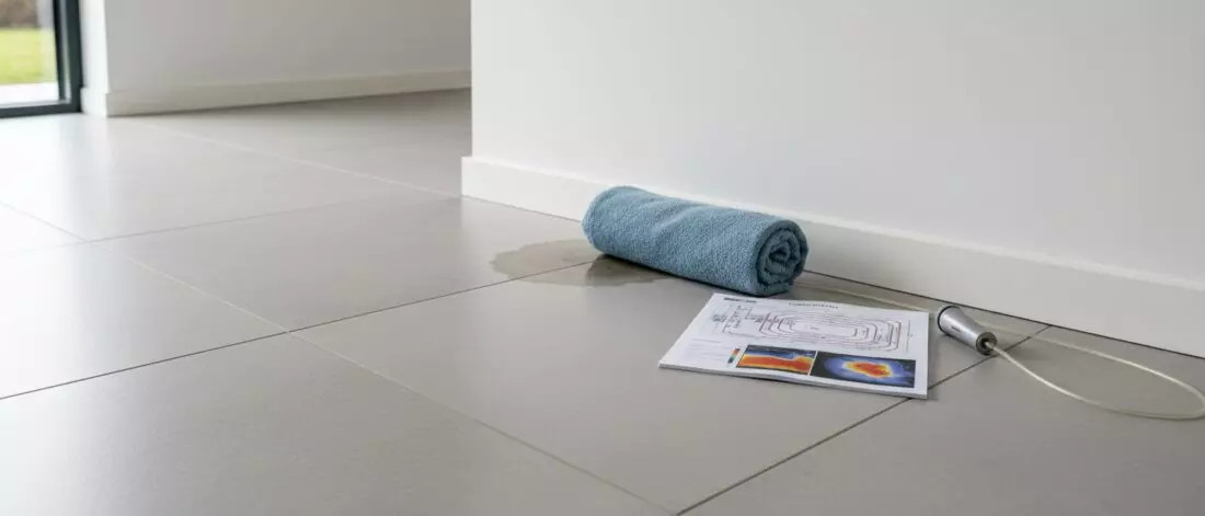 lekdetectie Hoe vind je de exacte plaats van een vloerverwarming lek met minimale schade.