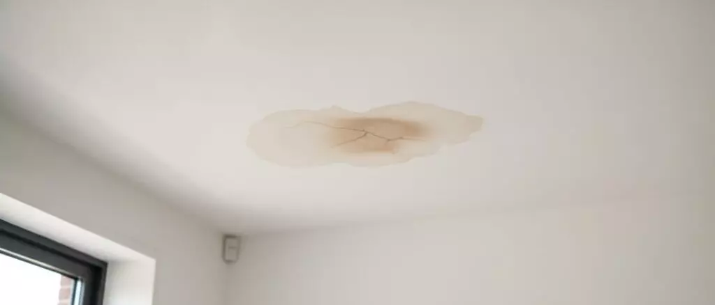 how-to-recognize-a-dormer-1-567 Leak detection How do you recognize a dormer leak that only becomes visible hours after rain?